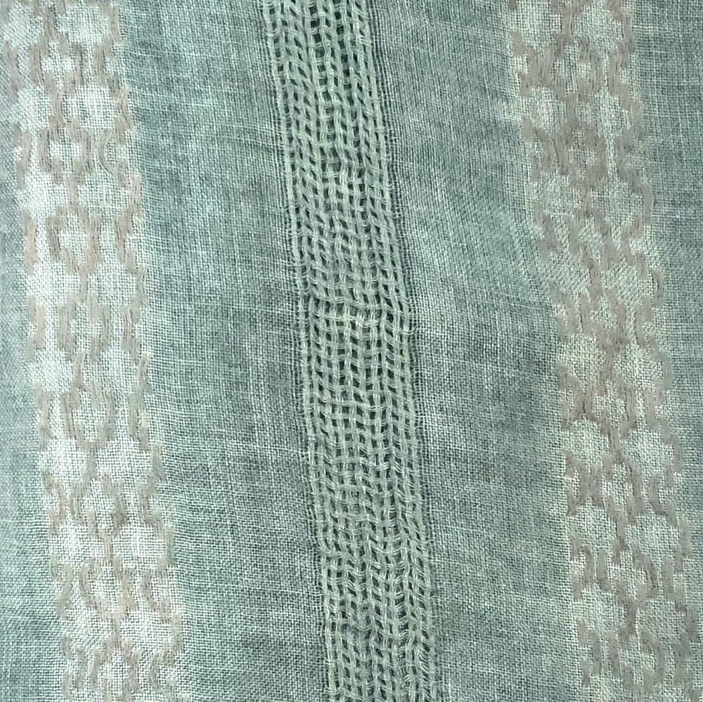 ⭐ 1 LEFT ⭐ Long Green Woven Tribal Kimono Wrap - Picture 4 of 5